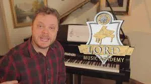 Capa: Lord Music Academy: Baixe o Curso de Piano Completo de Lord Vinheteiro