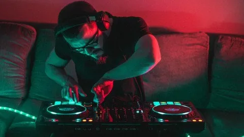 Capa: DDJ 400 Rekordbox 6.0: Baixe o Curso DJ Iniciante Completo