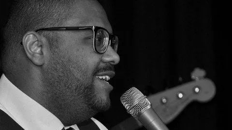 Capa: Baixar Curso Cantar para Iniciantes com Carlos Miúdo – Download Rápido